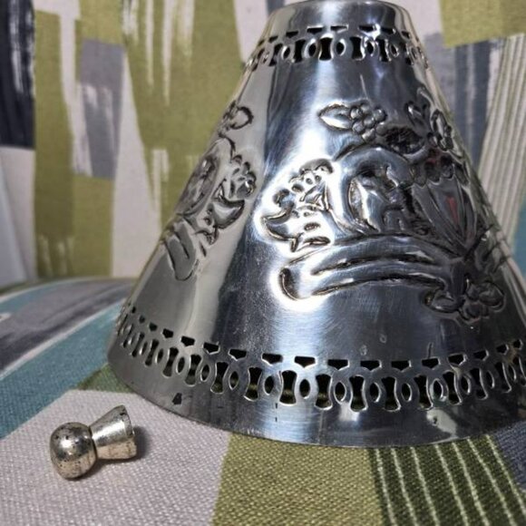 Vtg Rococo Style Silver Plated Metal Tea Pot Table Lamp Light With Ornate Shade - Picture 11 of 15